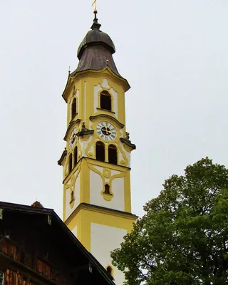 Broszka damska buty